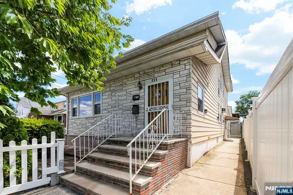 229 Brighton Avenue, Belleville, NJ 07109