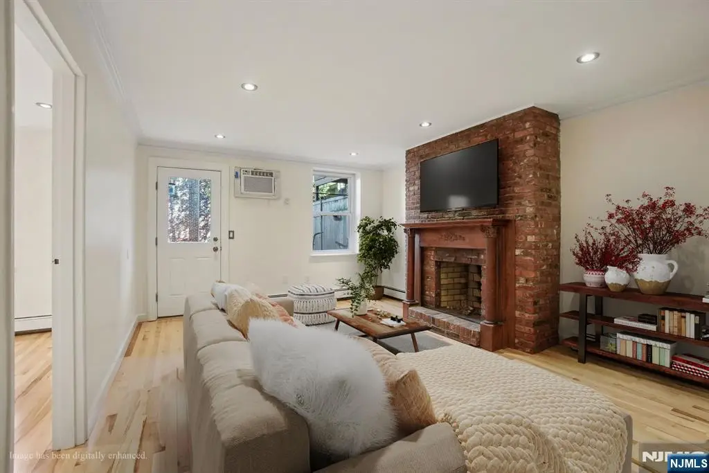 124 Mercer Street 2, Jersey City, NJ 07302 - Image #1