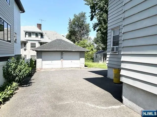 207 Grand Avenue, Palisades Park, NJ 07650 - Image #3