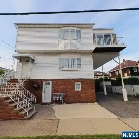 70 Pink Street, Hackensack, NJ 07601