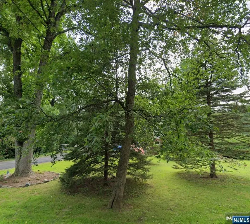 190 Park Lane, Wayne, NJ 07470 - Image #1