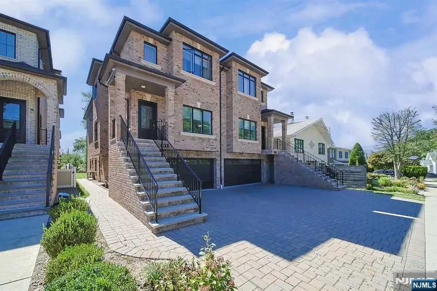 86 Oakdene Avenue 1, Palisades Park, NJ 07650 - Image #2