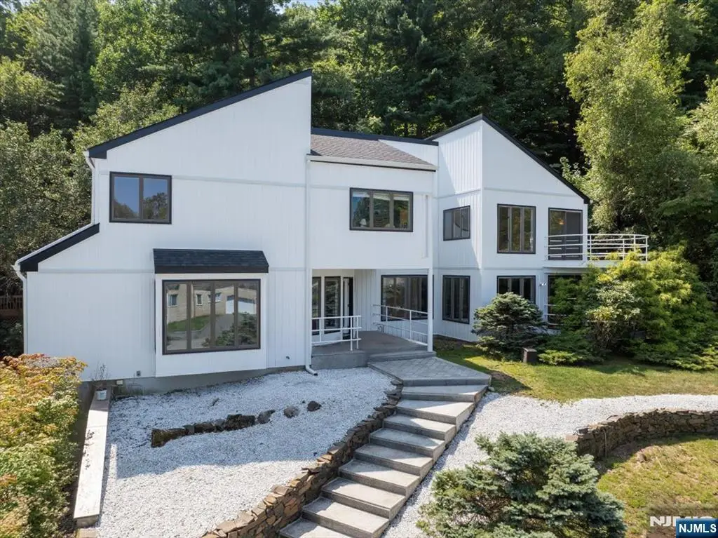 215 Eileen Drive, Cedar Grove, NJ 07009 - Image #1