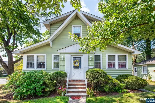 2 Otsego Road, Verona, NJ 07044