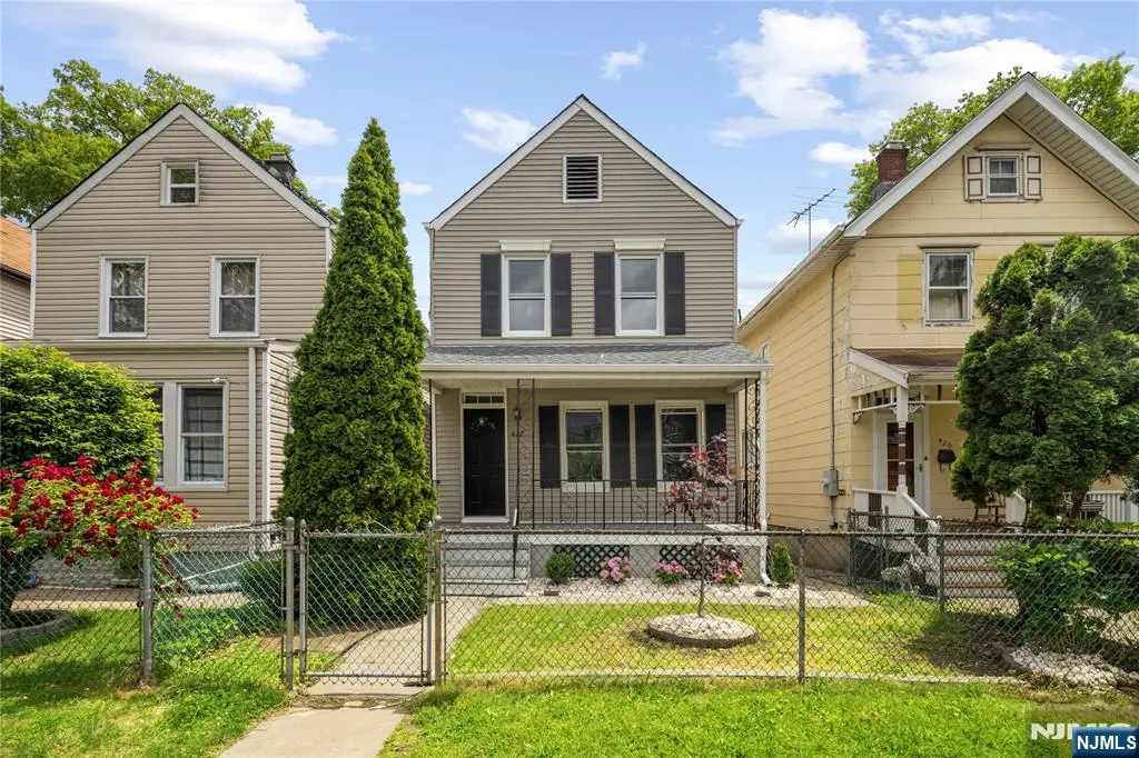 422 Davis Avenue, Kearny, NJ 07032 - #1