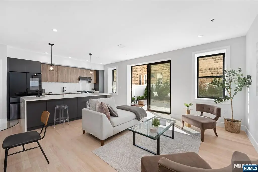 163 Delaware Avenue 1, Jersey City, NJ 07306 - Image #1