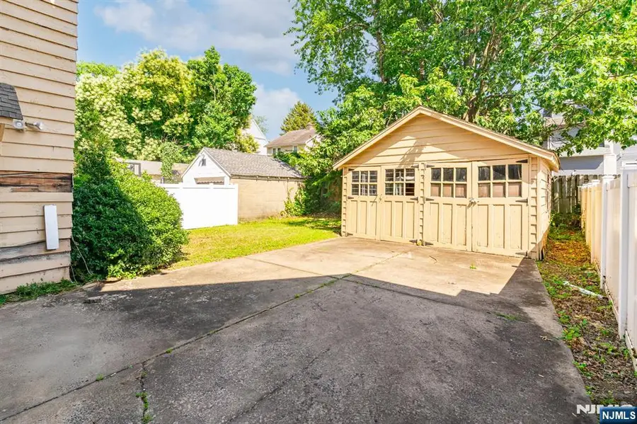 68-70 Richelieu Place, Newark, NJ 07106 - Image #3