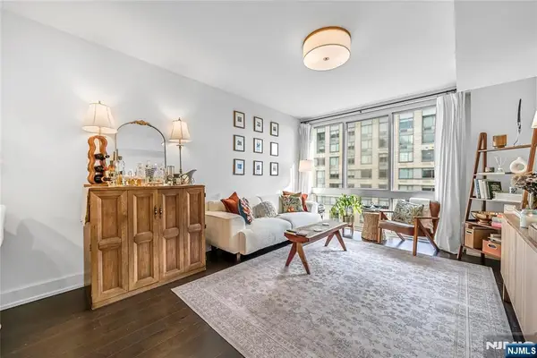 201 Marin Boulevard 8080, Jersey City, NJ 07302