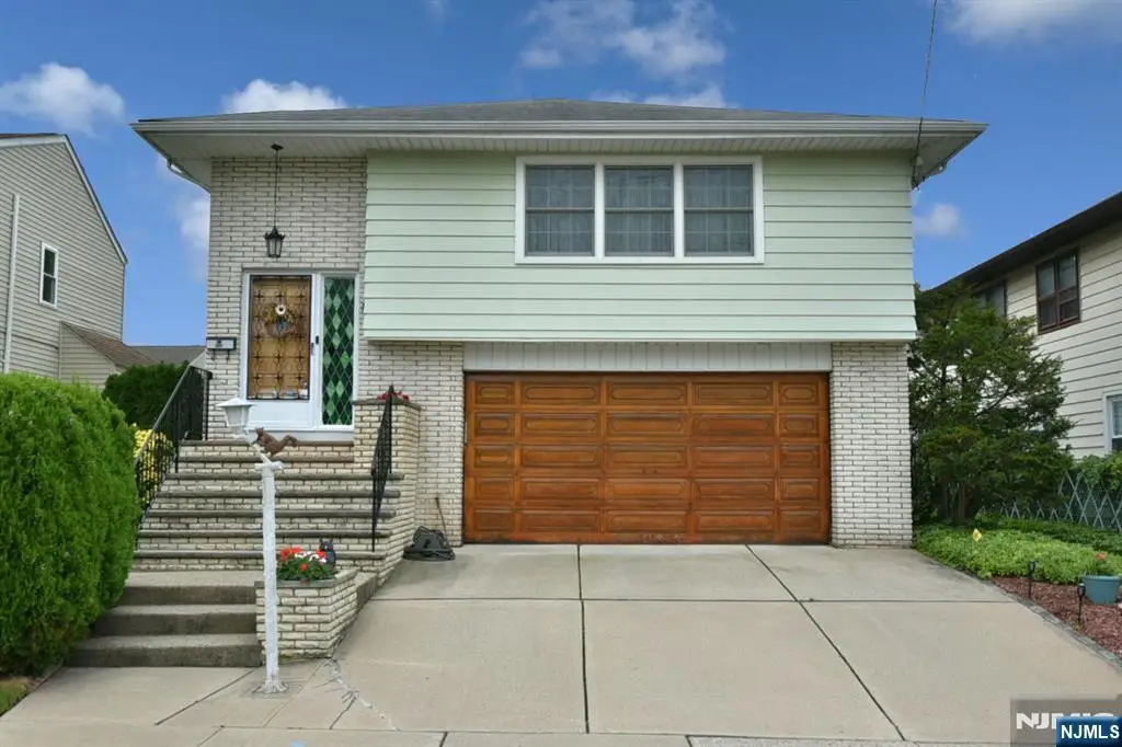 252 Paterson Avenue, Lodi, NJ 07644 - Image #1