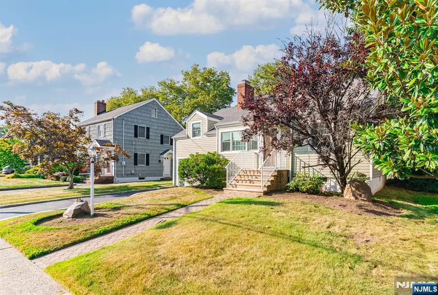 42 Meadow Lane, Bloomfield, NJ 07003 - Image #3