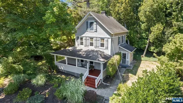 254 Runnymede Road, West Caldwell, NJ 07006