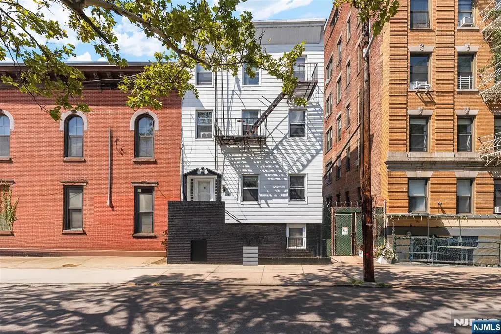 237 Van Vorst Street, Jersey City, NJ 07302 - Image #1