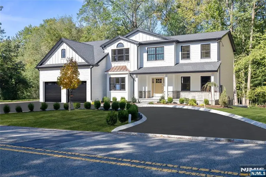 704 Orangeburgh, River Vale, NJ 07675 - Image #2