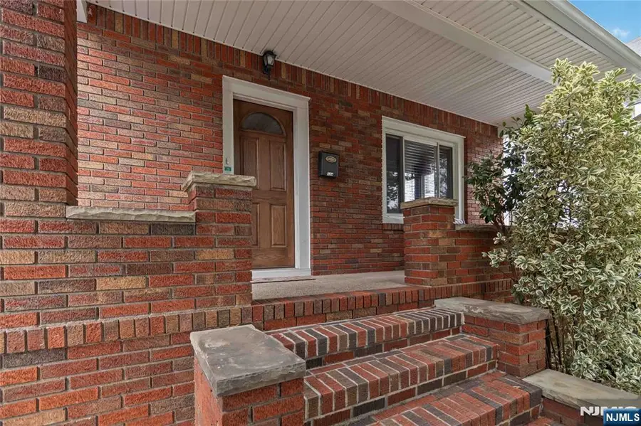 224 Hamilton Avenue, Clifton, NJ 07011 - Image #3