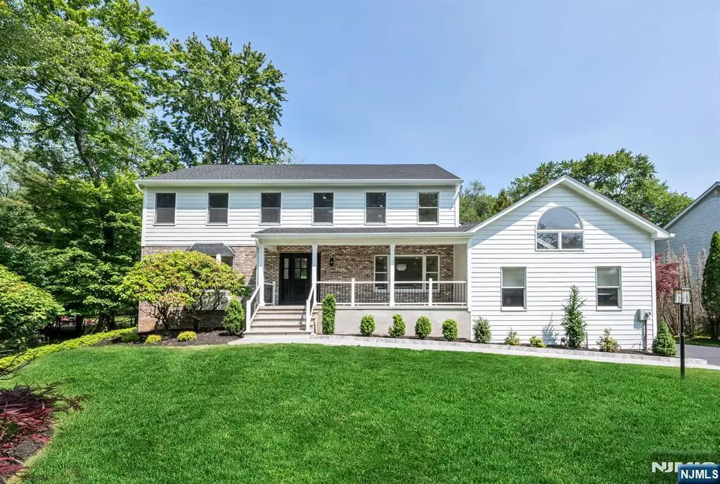 31 Gloria Drive, Allendale, NJ 07401 - Image #1