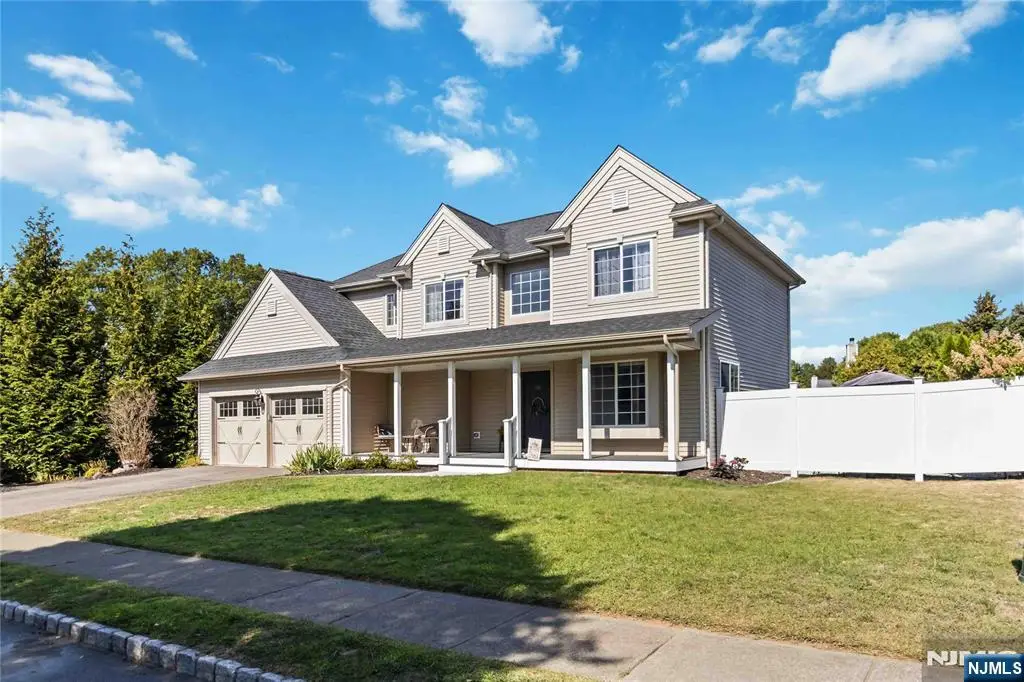 30 Little Doe Run, Oak Ridge, NJ 07438 - Image #1