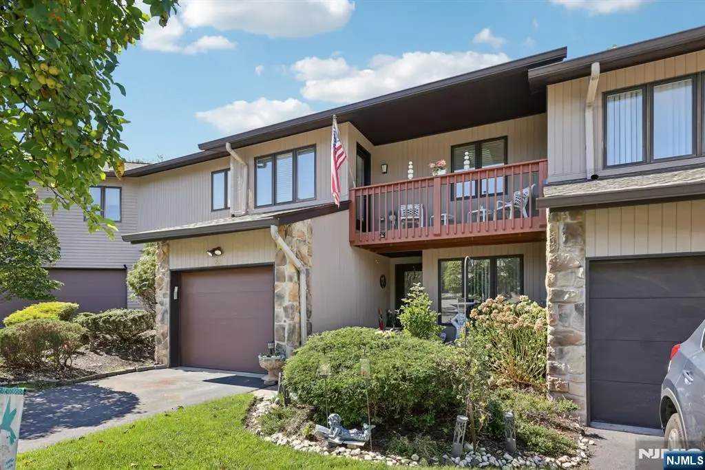 22 Cedarwood Terrace, Woodland Park, NJ 07424 - #1