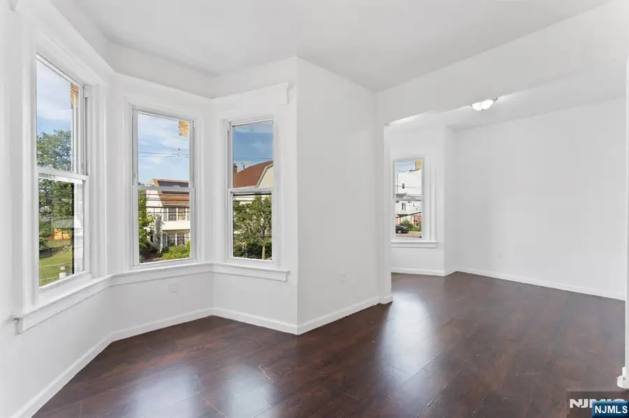 595 15th Avenue, Newark, NJ 07103 - Image #2