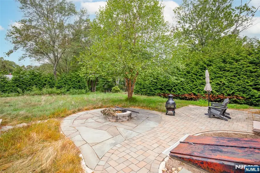 347 Otterhole Road, West Milford, NJ 07480 - Image #2