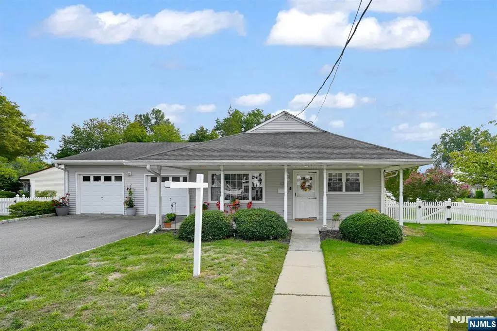 43 Hoffman Avenue, Rochelle Park, NJ 07662 - Image #1