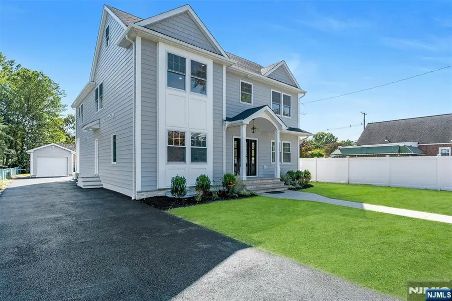 204 Woodland Road, New Milford, NJ 07646 - Image #3