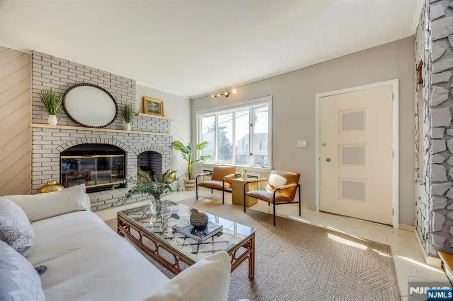 65 E Gouverneur Avenue, Rutherford, NJ 07070 - Image #3