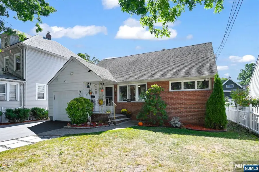 61 Hobart Street, Ridgefield Park, NJ 07660 - Image #2