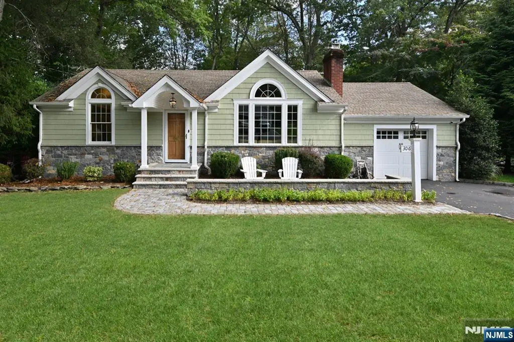 306 Sunset Boulevard, Wyckoff, NJ 07481 - #1