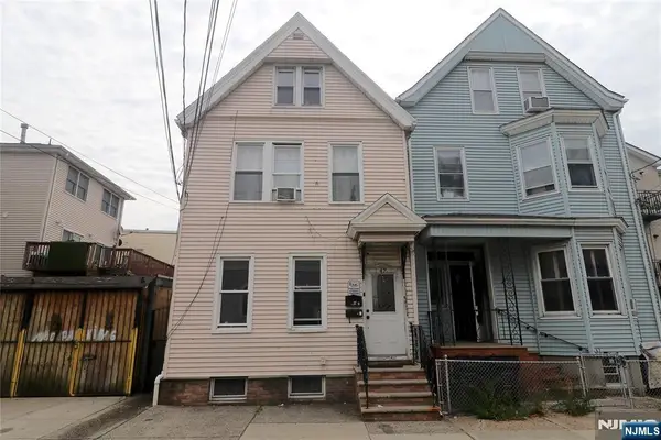 47 Ann Street, Newark, NJ 07105