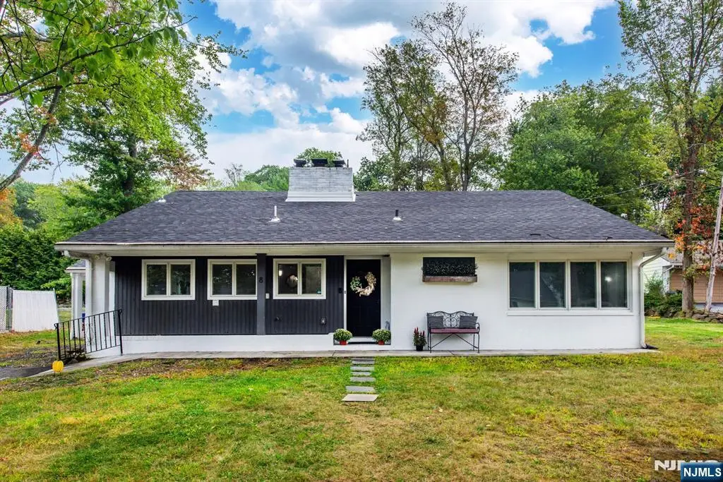 8 Forest Terrace, Wayne, NJ 07470 - #1