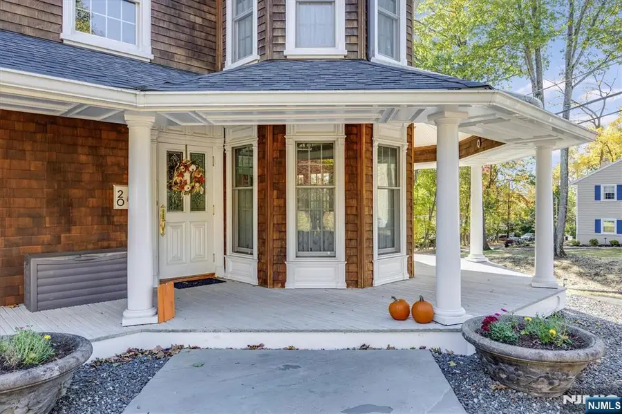 20 Mountain Avenue, Park Ridge, NJ 07656 - Image #3