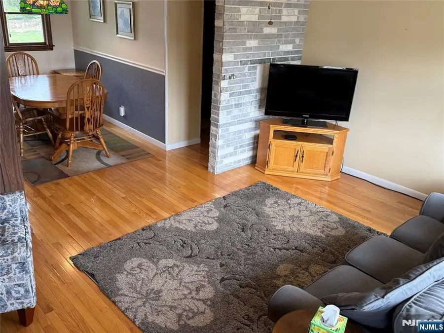 108 Greene Avenue, Totowa, NJ 07512 - Image #3