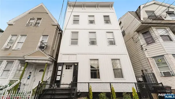 129 Park Avenue, Paterson, NJ 07501