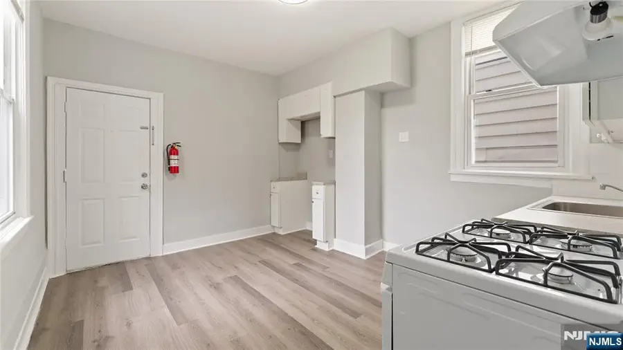 129 Park Avenue, Paterson, NJ 07501 - Image #3