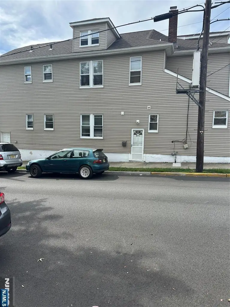 82 Westervelt Place, Lodi, NJ 07644 - Image #1