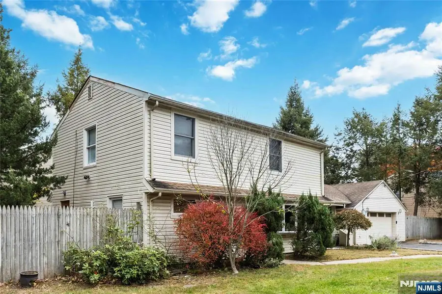 366 Spring Valley Road, Paramus, NJ 07652 - Image #2