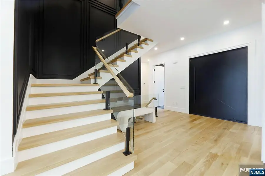 84 Depeyster Avenue, Tenafly, NJ 07670 - #3