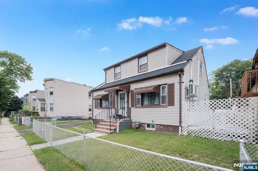 375 Amherst Street, East Orange, NJ 07018 - Image #3