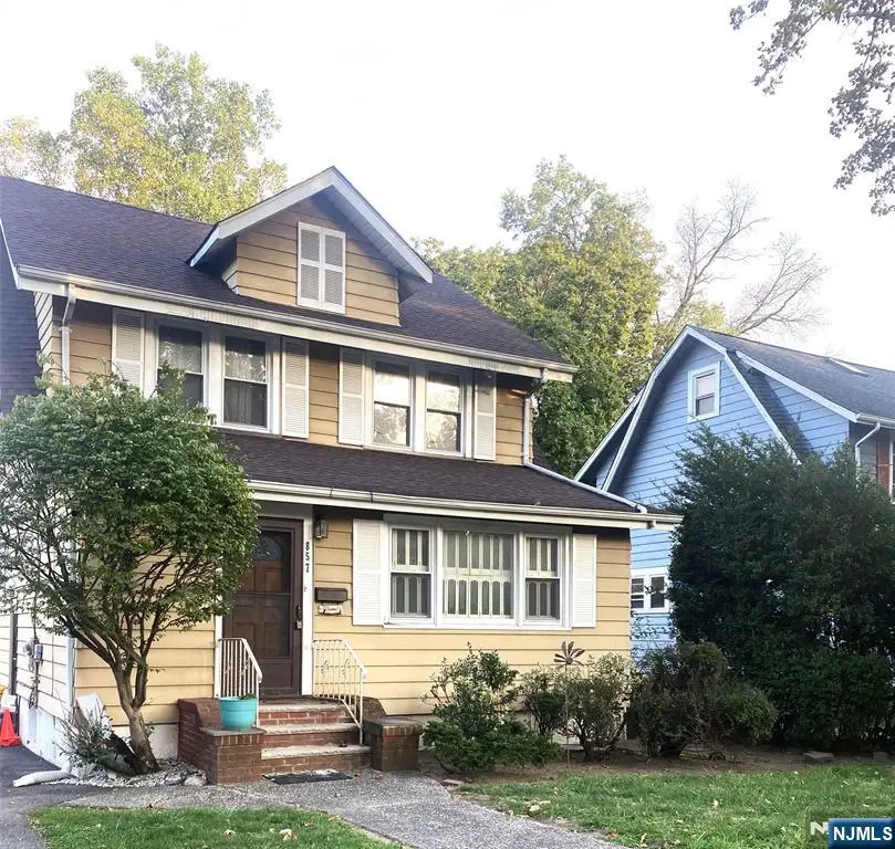 857 Garrison Avenue, Teaneck, NJ 07666 - Image #2