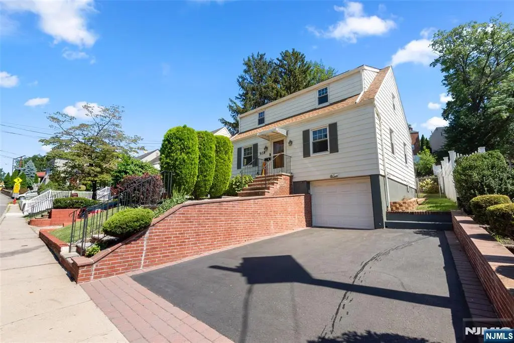 692 Passaic Avenue, Kearny, NJ 07032 - Image #1
