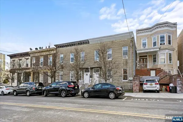 607 18th Street, Union City, NJ 07087