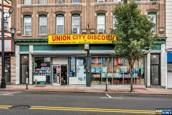 814-816 Summit Avenue, Union City, NJ 07087