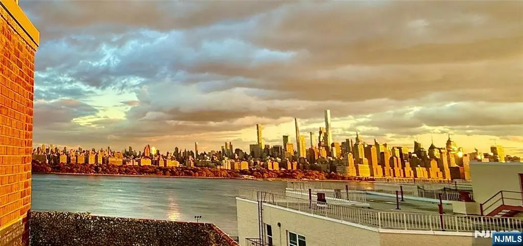 8800 Boulevard East 8D, North Bergen, NJ 07047 - Image #1