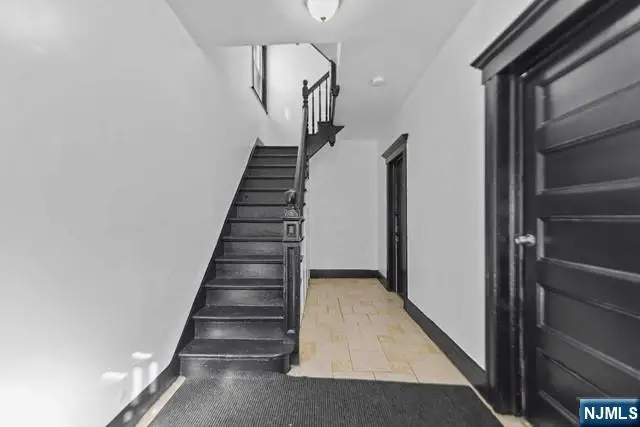 176 N 16th Street, East Orange, NJ 07017 - Image #3