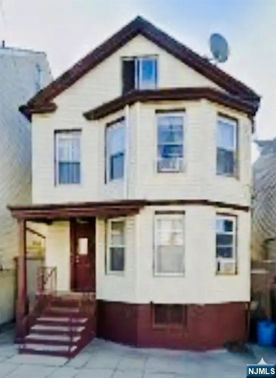 194 Mill Street, Paterson, NJ 07501 - Image #1