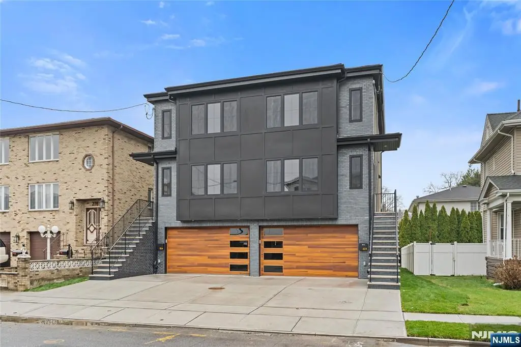 212 E Harriet Avenue A, Palisades Park, NJ 07650 - Image #1