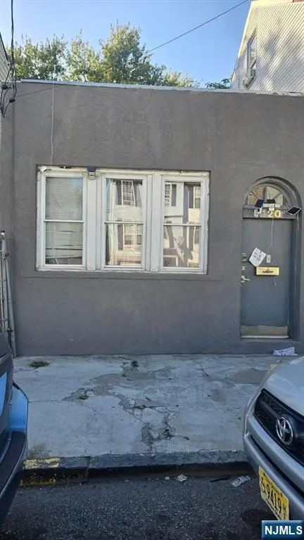 120 Madison Street, Paterson, NJ 07501