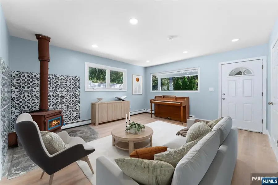 26 Rock Road, West Milford, NJ 07480 - Image #3