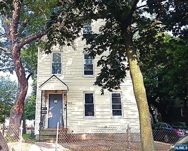 362 Chadwick, Newark, NJ 07112