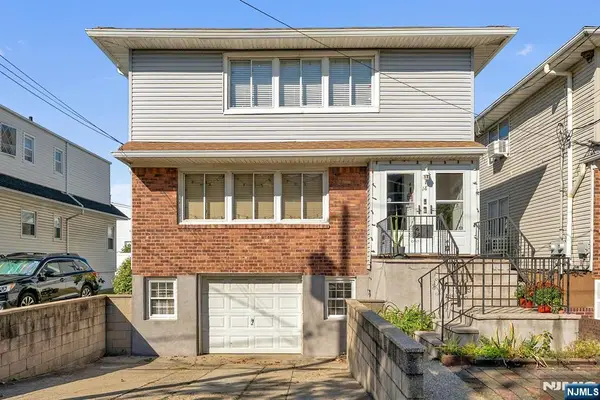 18 Ferncliff Road, Jersey City, NJ 07305